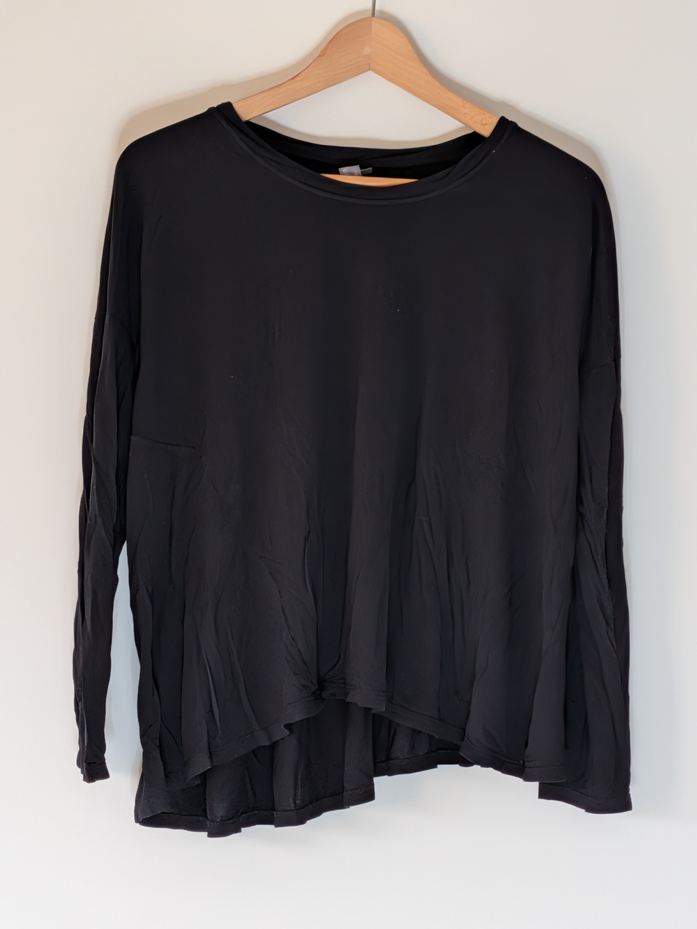 Sweaty Betty Black Long Sleeve Relaxed Crew Neck Top